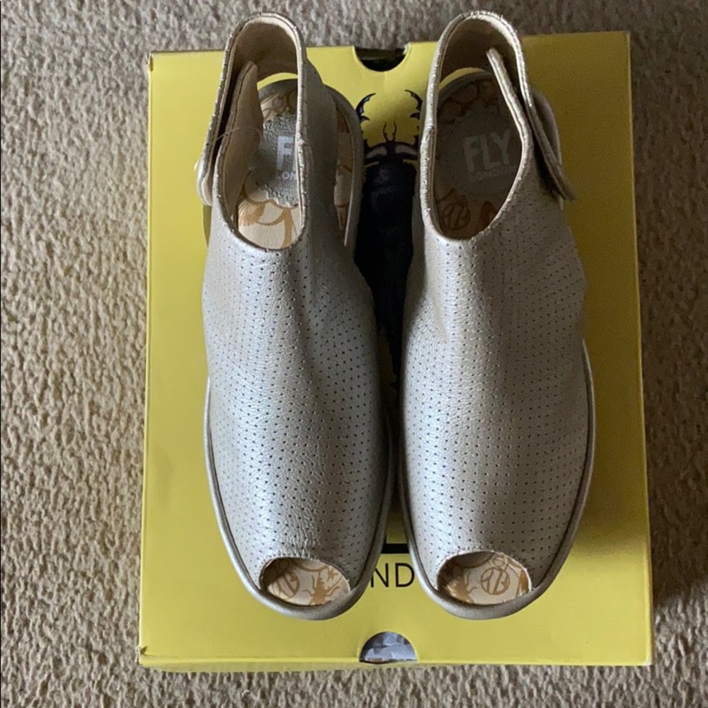 Fly London Yahl Wedge Sandals